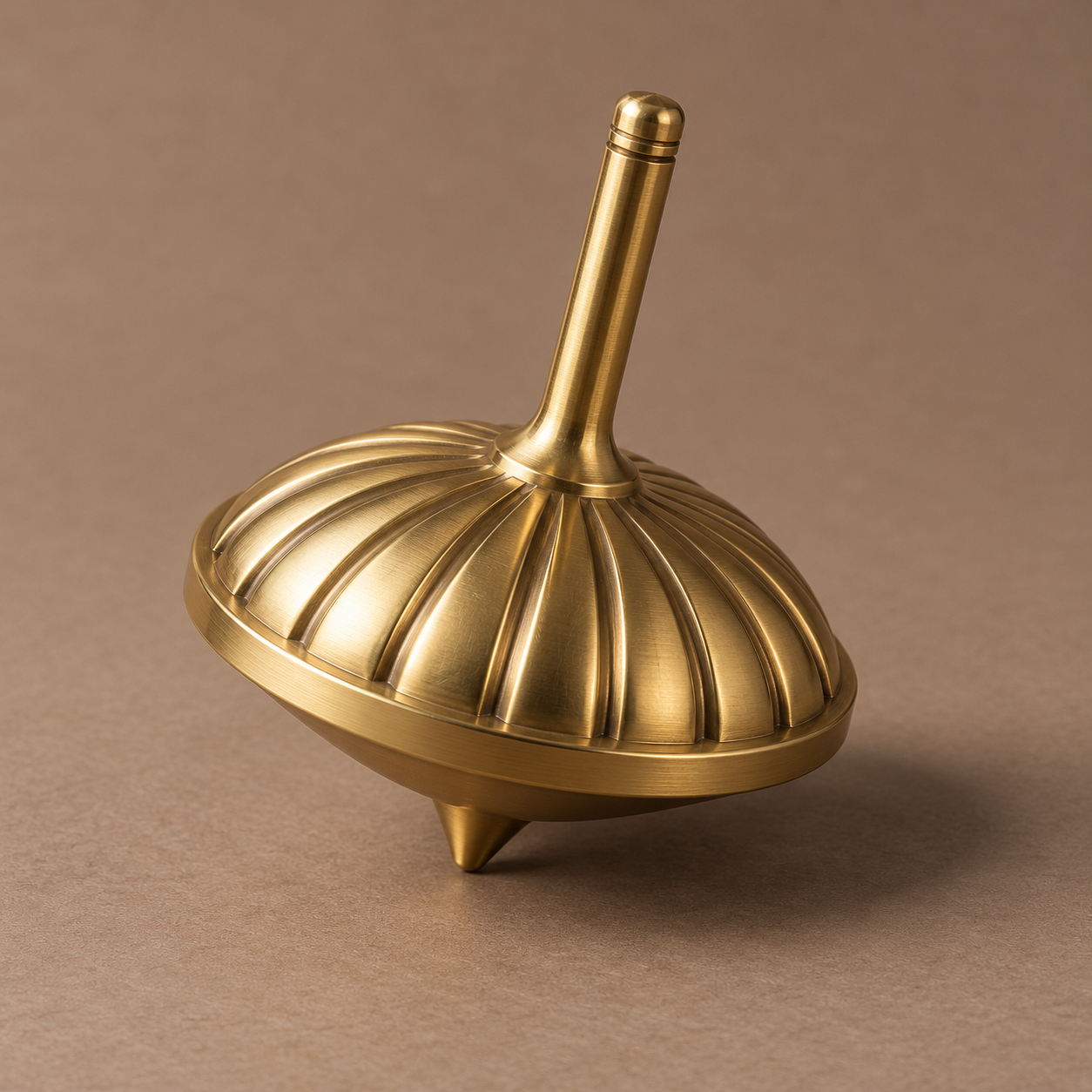 Use a fixed prompt and a reference image to compare materials on a single product form. · 图片 1